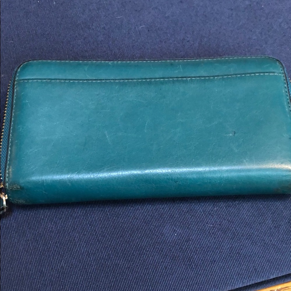 Kate Spade Wallet - Picture 3 of 3